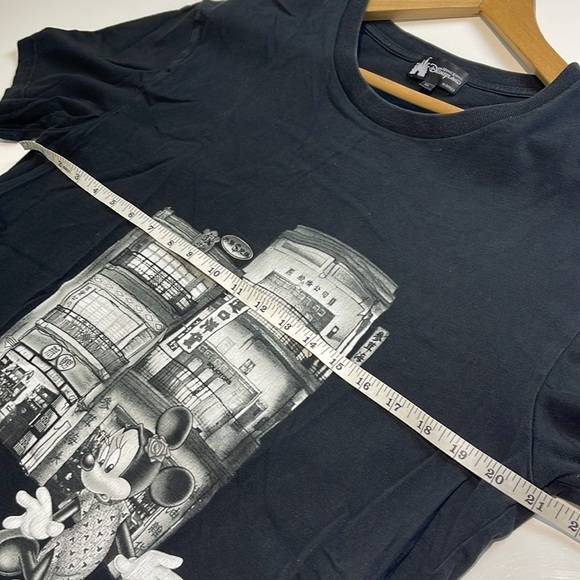 Disneyland Hong Kong Vintage T-Shirt Size XL - Picture 8 of 10